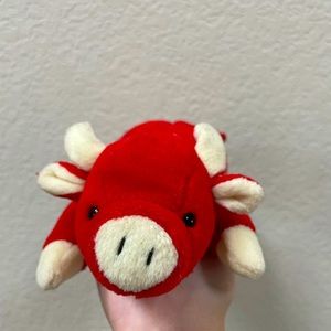 RARE Ty beanie babies Snort the bull 1995, Retired